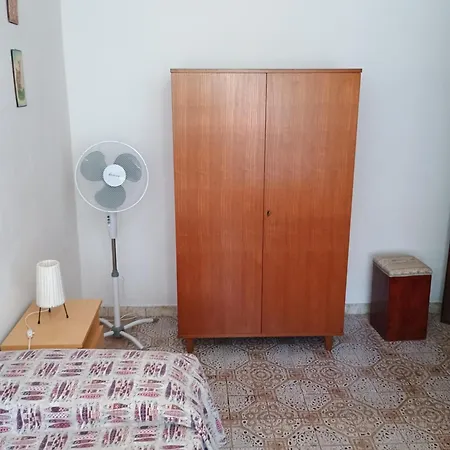 La Terrazza Di Chiara Сasa de vacaciones La Caletta