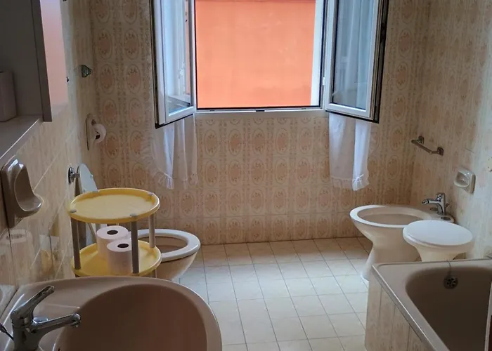 La Terrazza Di Chiara Tatil Evi La Caletta